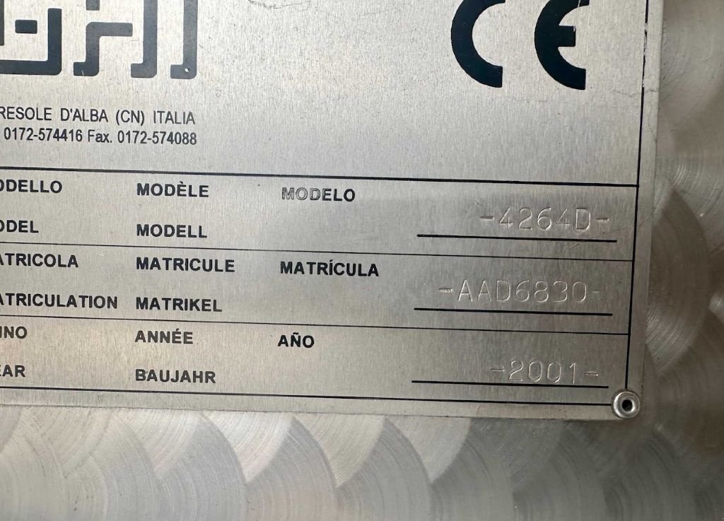 Traubenpresse tipa GAI | Sertisseuse capsuleuse - 3000 Bt/h, Gebrauchtmaschine u Monteux (Slika 7)